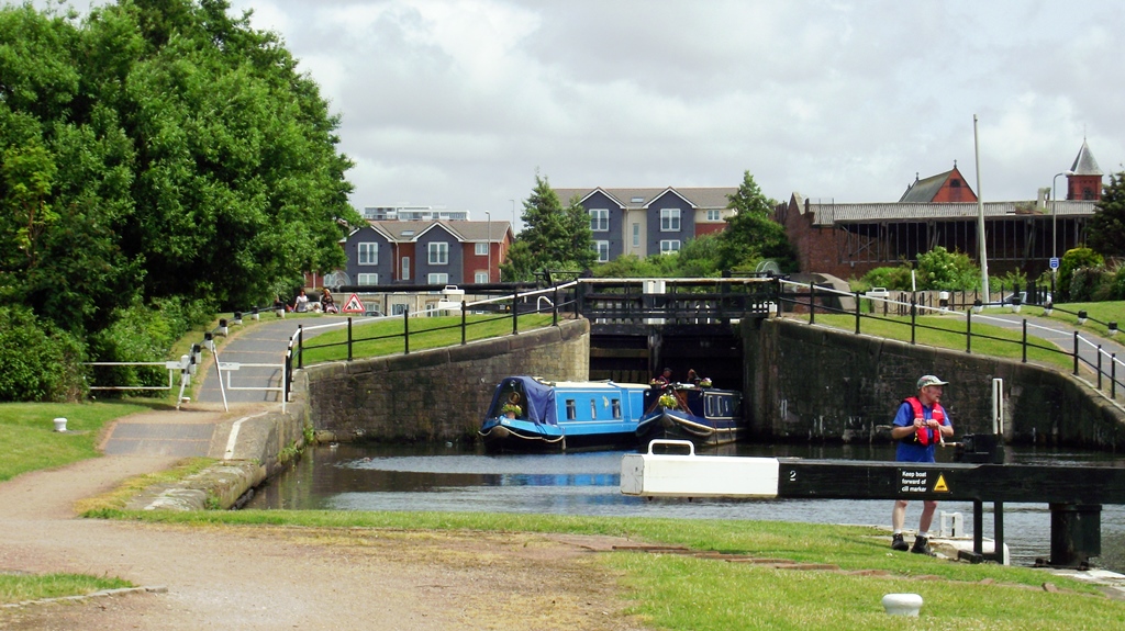 Leeds to Liverpool Canal